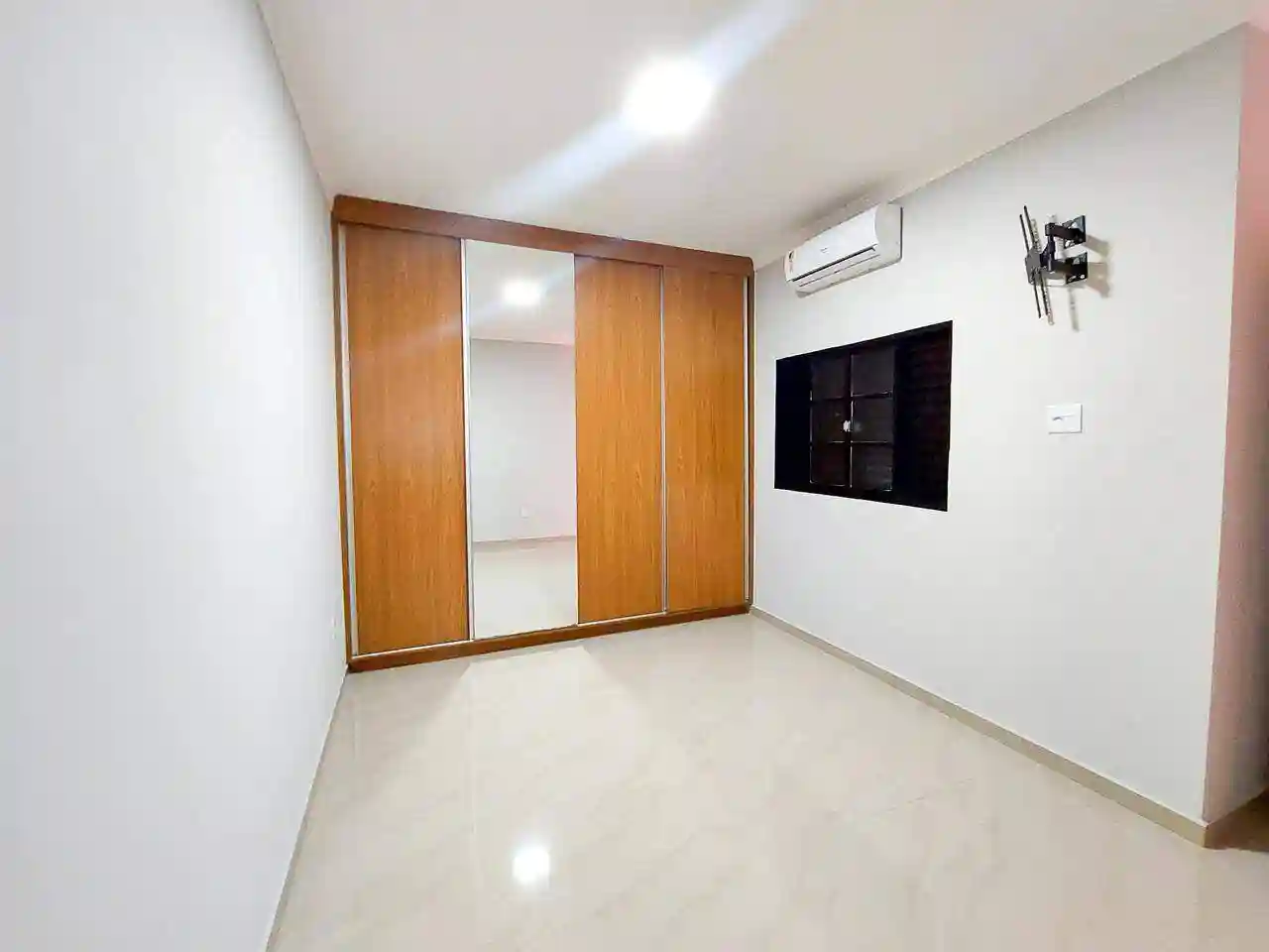 Casa de Condomínio com 3 quartos à venda, 200m² — foto 29 de 36