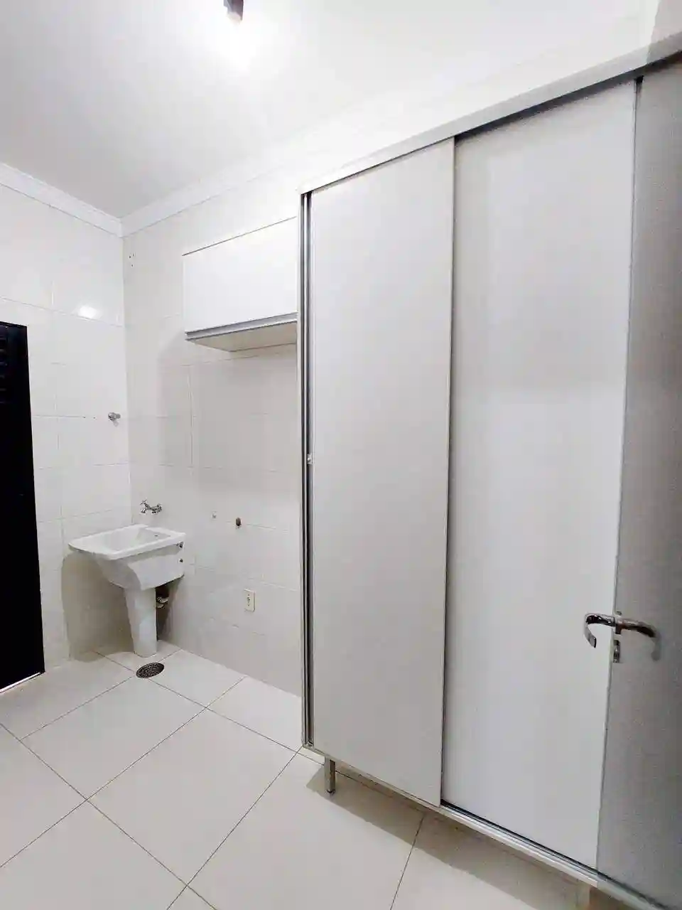 Casa de Condomínio com 3 quartos à venda, 200m² — foto 25 de 36