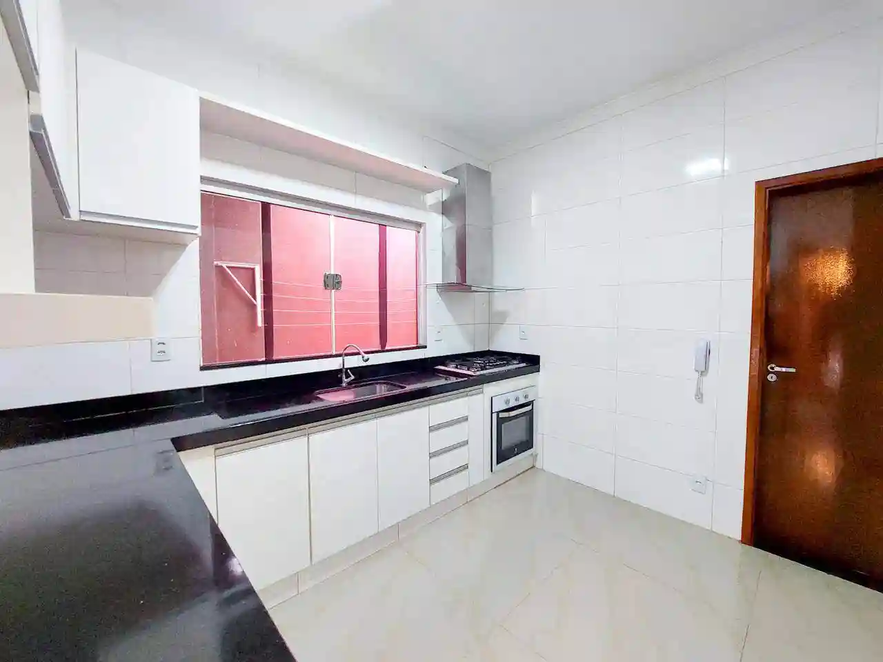 Casa de Condomínio com 3 quartos à venda, 200m² — foto 20 de 36
