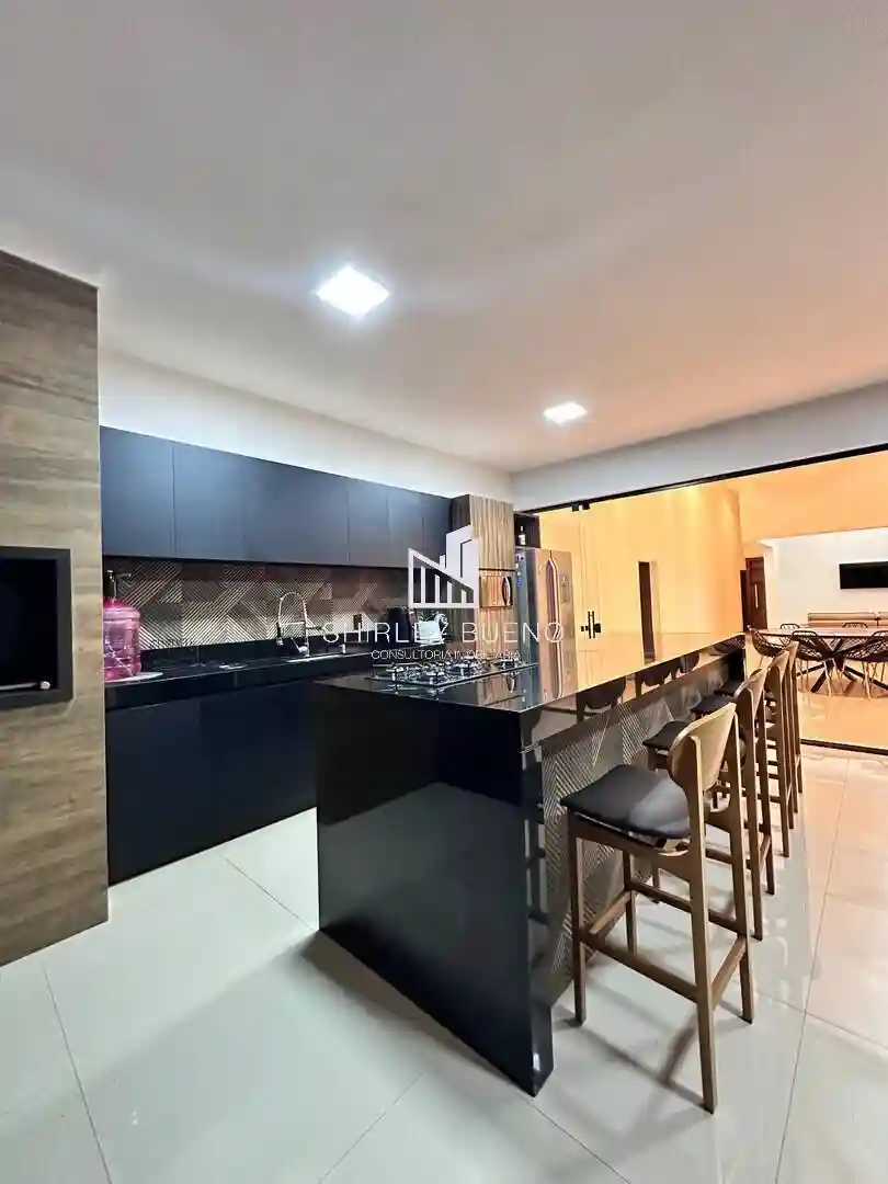 Casa de Condomínio com 3 quartos à venda, 360m² — foto 1 de 16