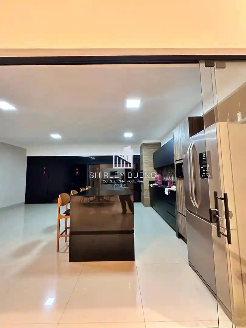 Casa de Condomínio com 3 quartos à venda, 360m² — foto 9 de 16