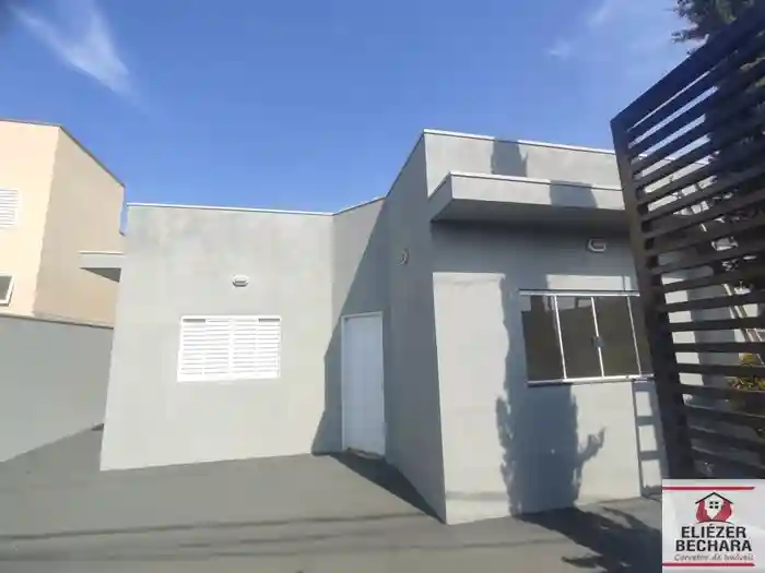 Casa com 2 quartos à venda, 200m² — foto 6 de 7