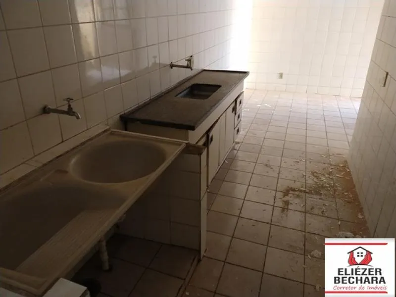 Casa à venda — foto 1 de 5