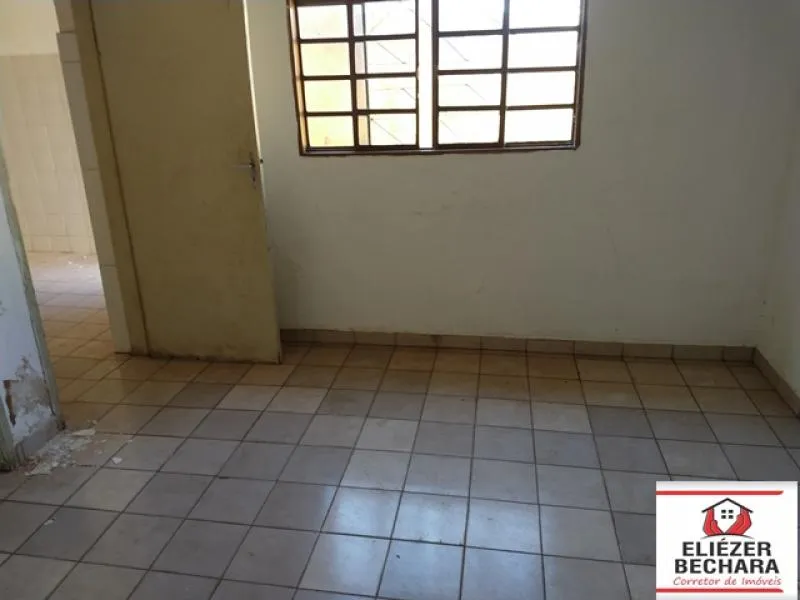 Casa à venda — foto 2 de 5