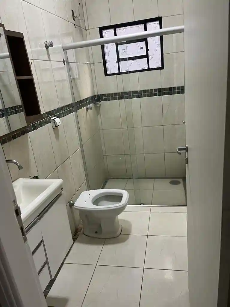 Casa com 3 quartos à venda, 200m² — foto 8 de 8