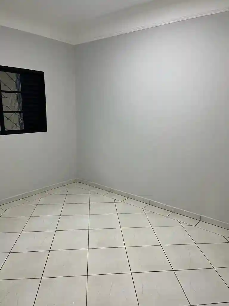 Casa com 3 quartos à venda, 200m² — foto 5 de 8