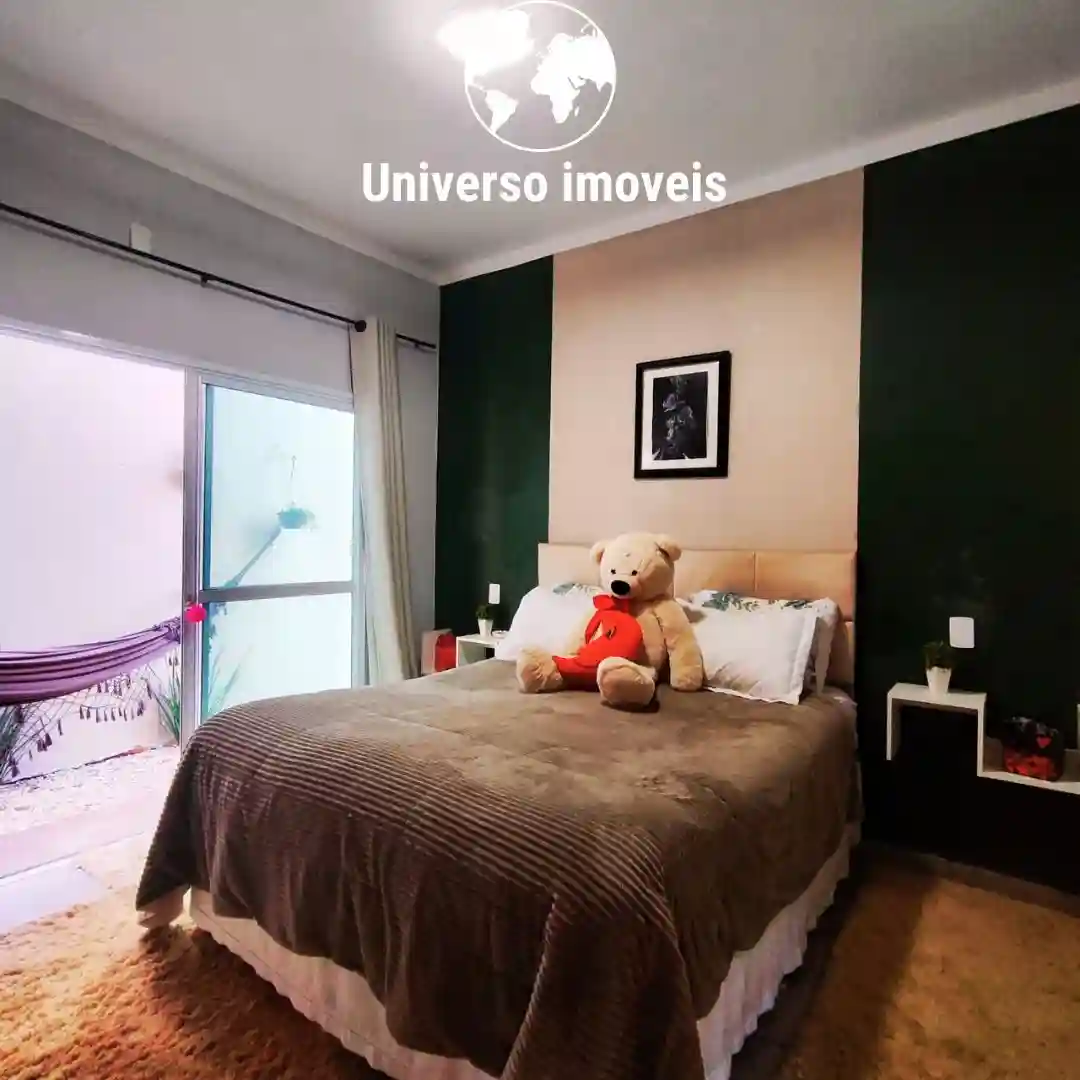 Casa com 2 quartos à venda, 52m² — foto 2 de 9