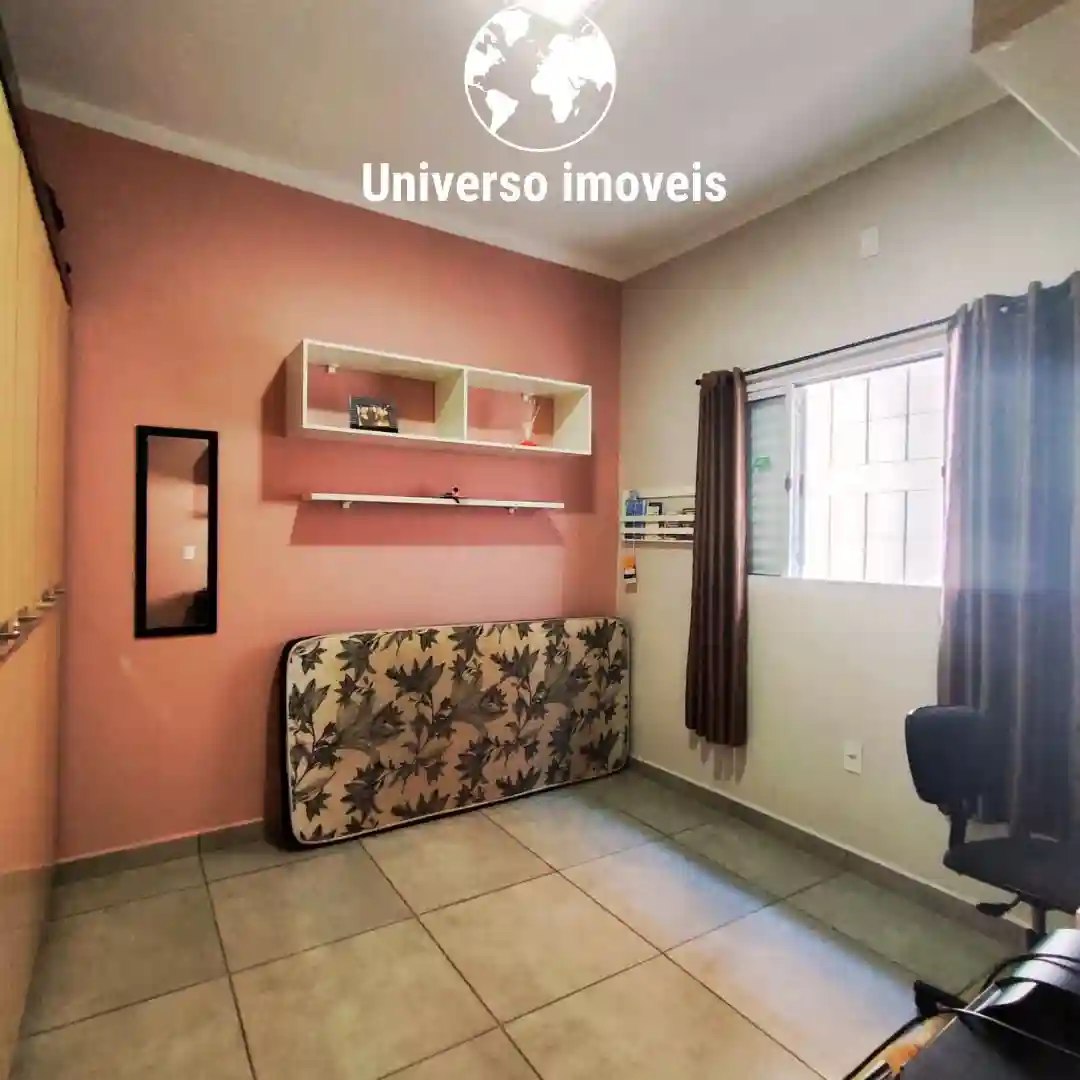 Casa com 2 quartos à venda, 52m² — foto 3 de 9