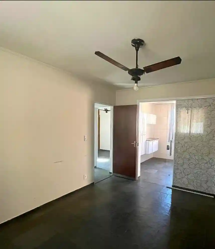Apartamento com 2 quartos à venda, 80m² — foto 2 de 10