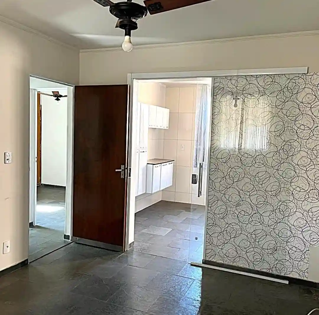 Apartamento com 2 quartos à venda, 80m² — foto 1 de 10