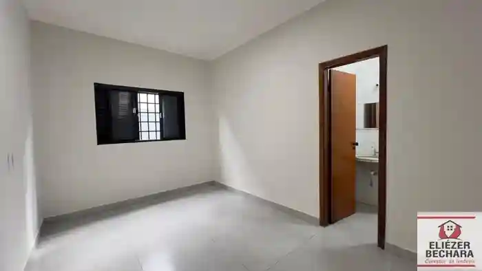 Casa com 3 quartos à venda, 200m² — foto 11 de 24