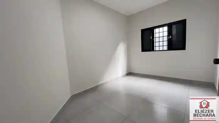 Casa com 3 quartos à venda, 200m² — foto 20 de 24