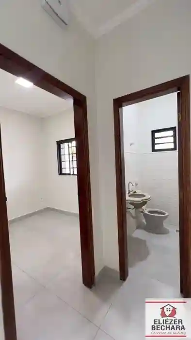 Casa com 3 quartos à venda, 200m² — foto 7 de 24