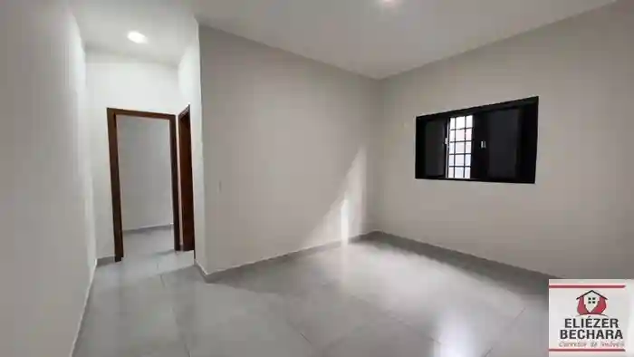 Casa com 3 quartos à venda, 200m² — foto 21 de 24