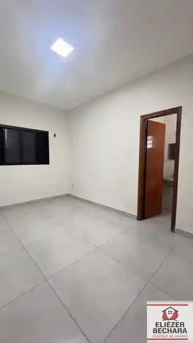 Casa com 3 quartos à venda, 200m² — foto 13 de 24