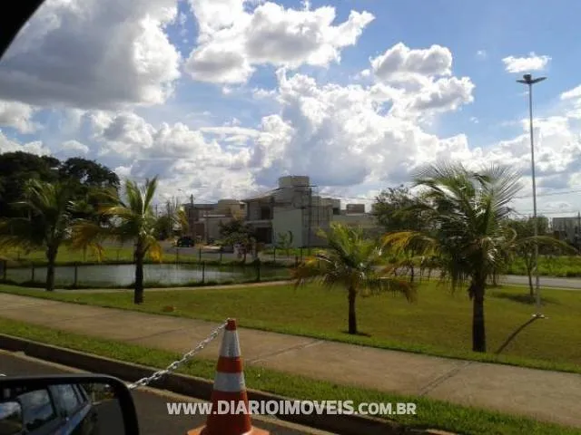 Terreno / Lote / Condomínio à venda — foto 4 de 5
