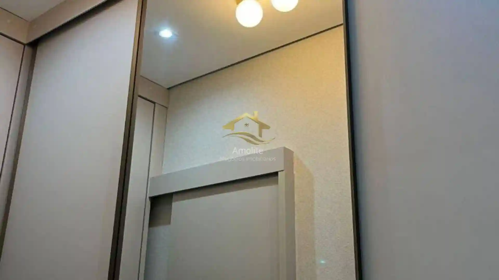 Casa de Condomínio com 3 quartos à venda, 198m² — foto 6 de 31