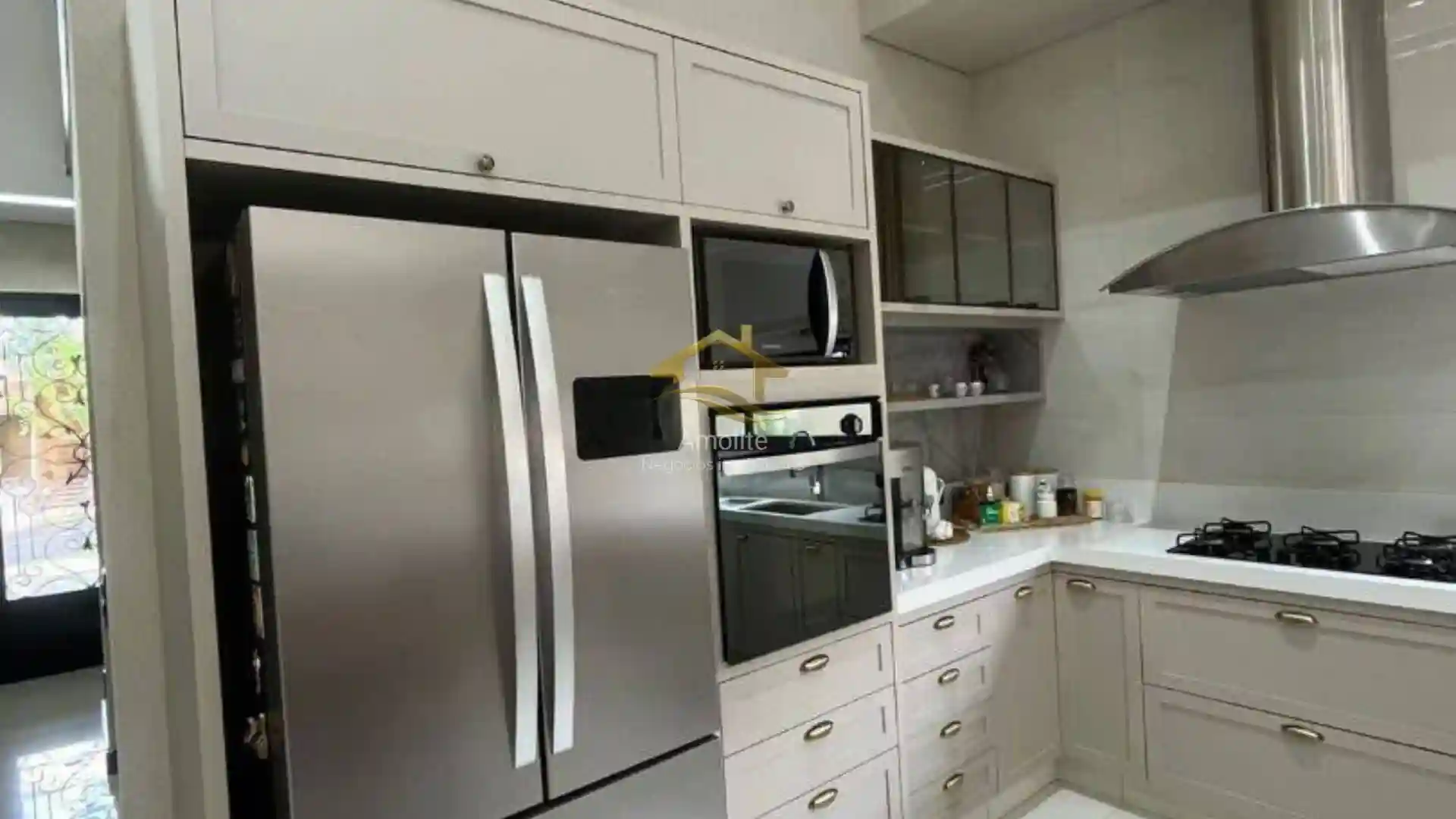 Casa de Condomínio com 3 quartos à venda, 198m² — foto 25 de 31