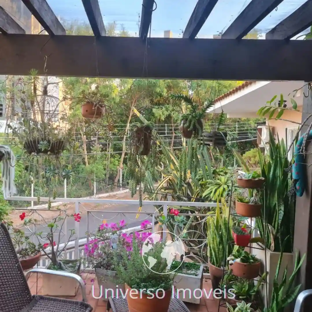 Sobrado com 2 quartos à venda, 210m² — foto 2 de 16