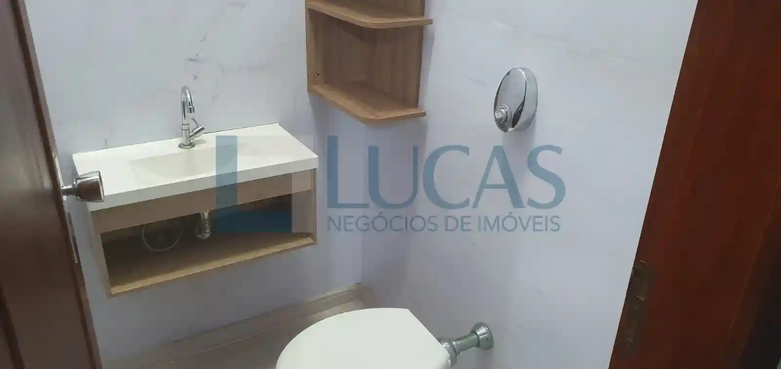 Casa Comercial com 3 quartos para aluguel, 280m² — foto 6 de 20