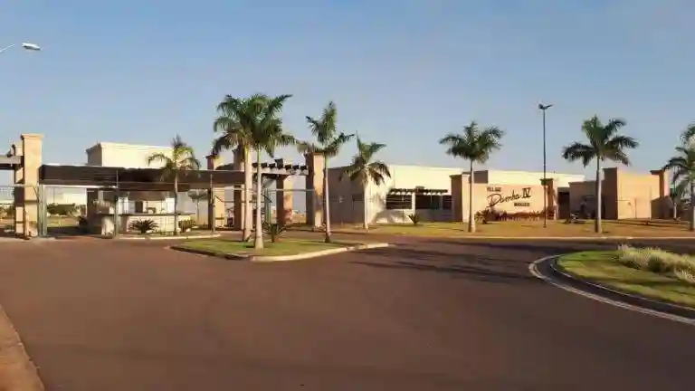 Terreno / Lote / Condomínio  à venda, 288m² — foto 1 de 11