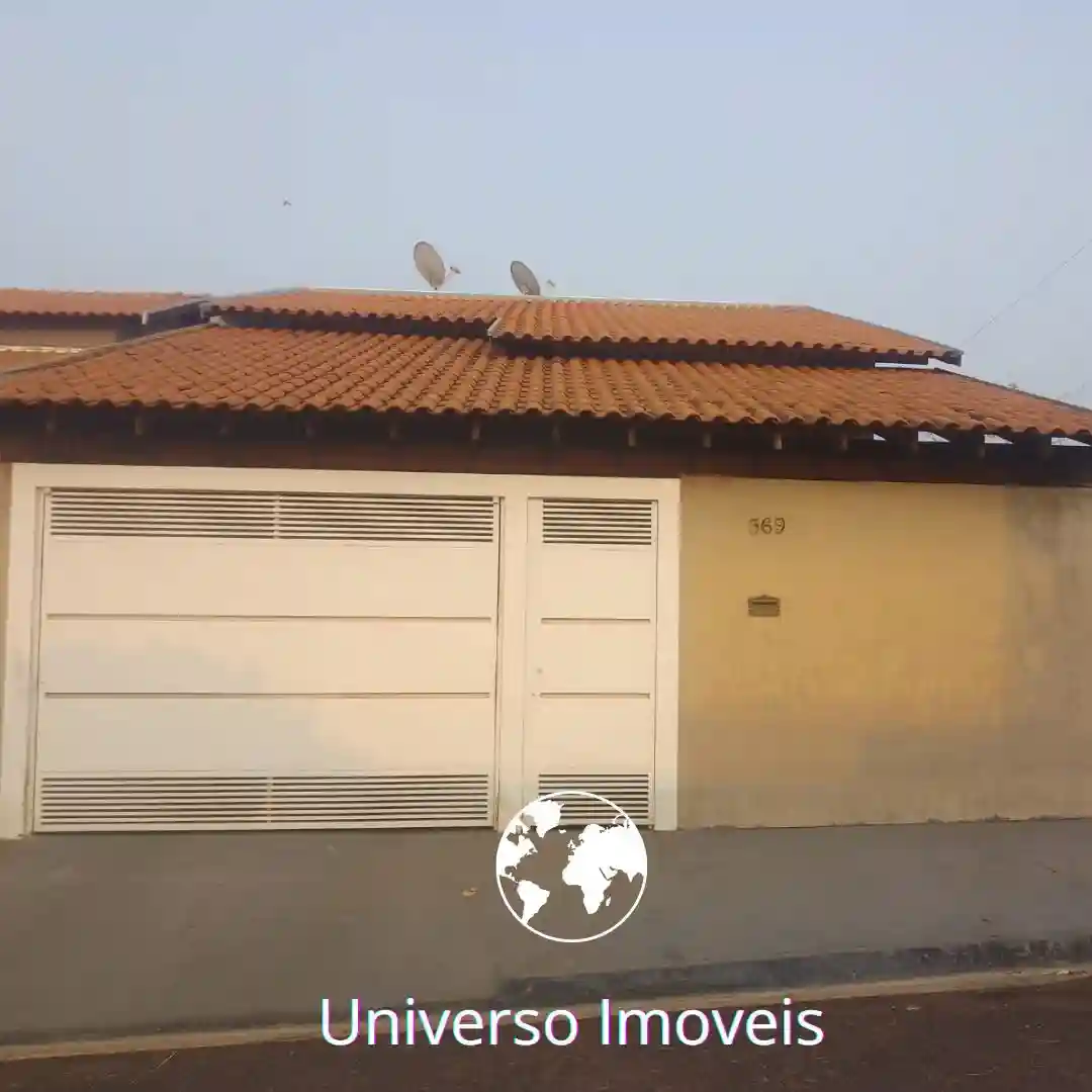 Casa com 2 quartos à venda, 69m² — foto 2 de 10