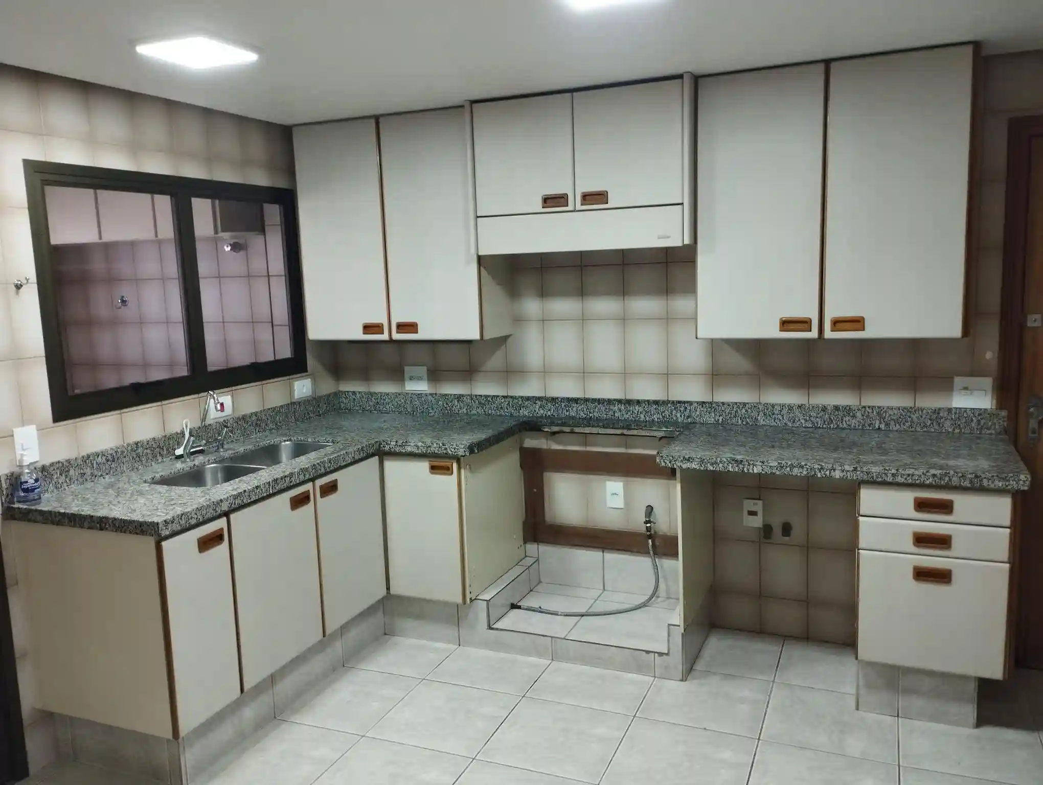 Apartamento para aluguel — foto 16 de 51