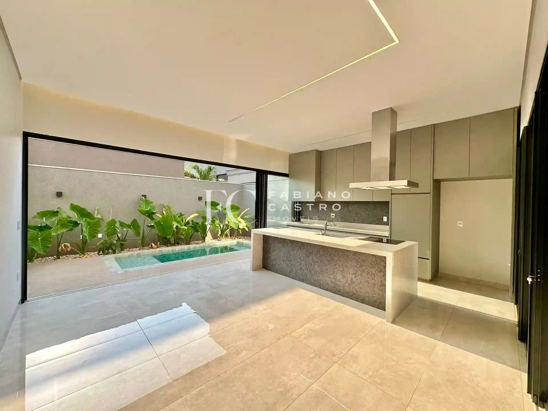 Casa de Condomínio com 3 quartos à venda, 210m² — foto 11 de 28