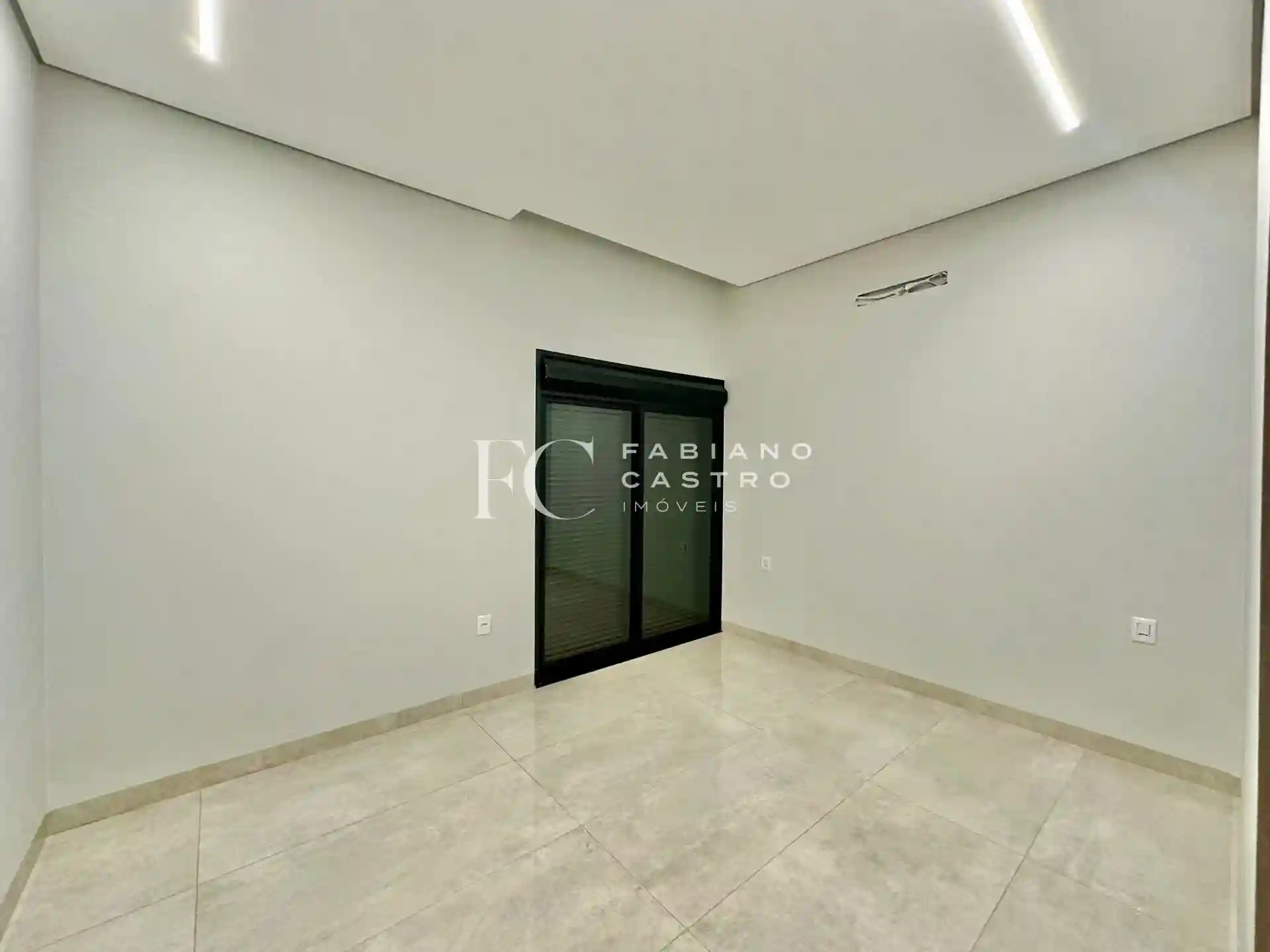 Casa de Condomínio com 3 quartos à venda, 210m² — foto 24 de 28