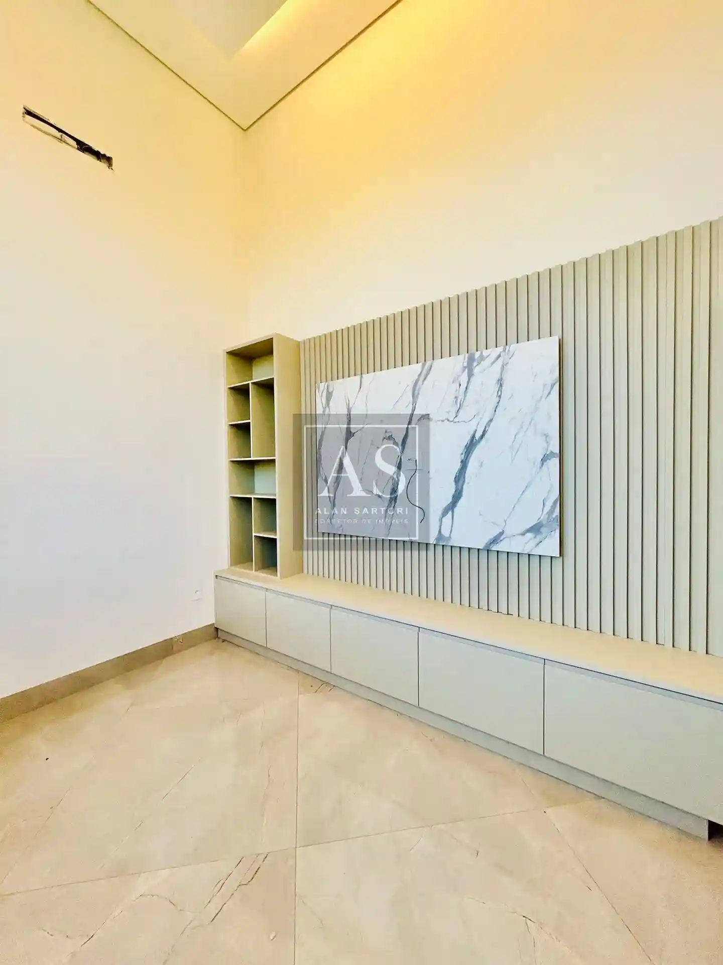 Casa de Condomínio com 3 quartos à venda, 226m² — foto 9 de 40