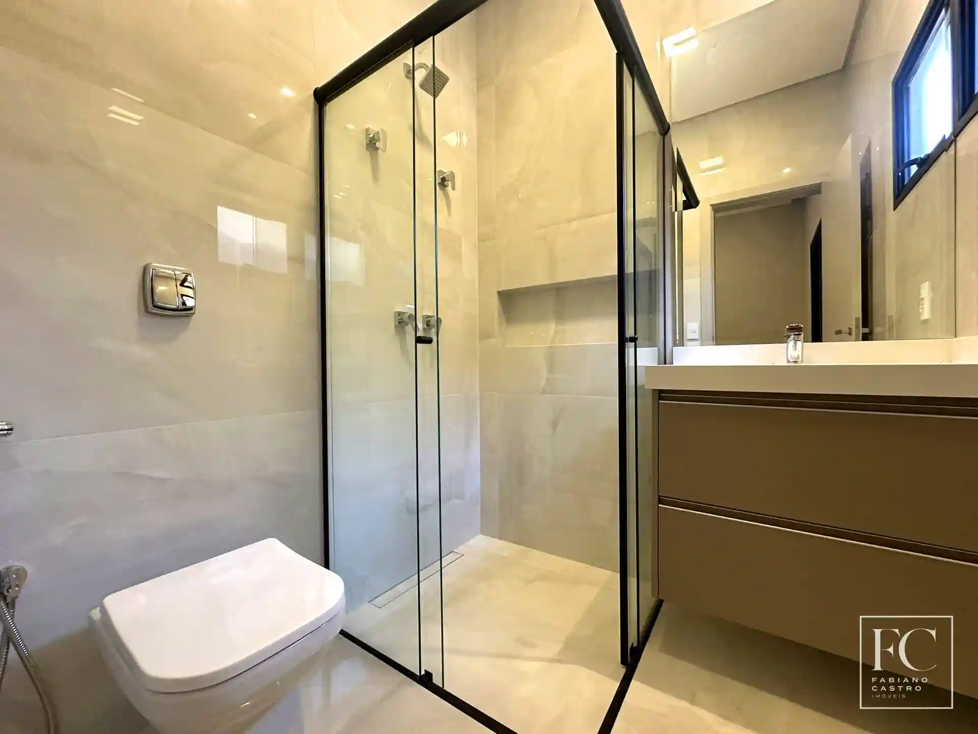 Casa de Condomínio com 4 quartos à venda, 275m² — foto 19 de 24