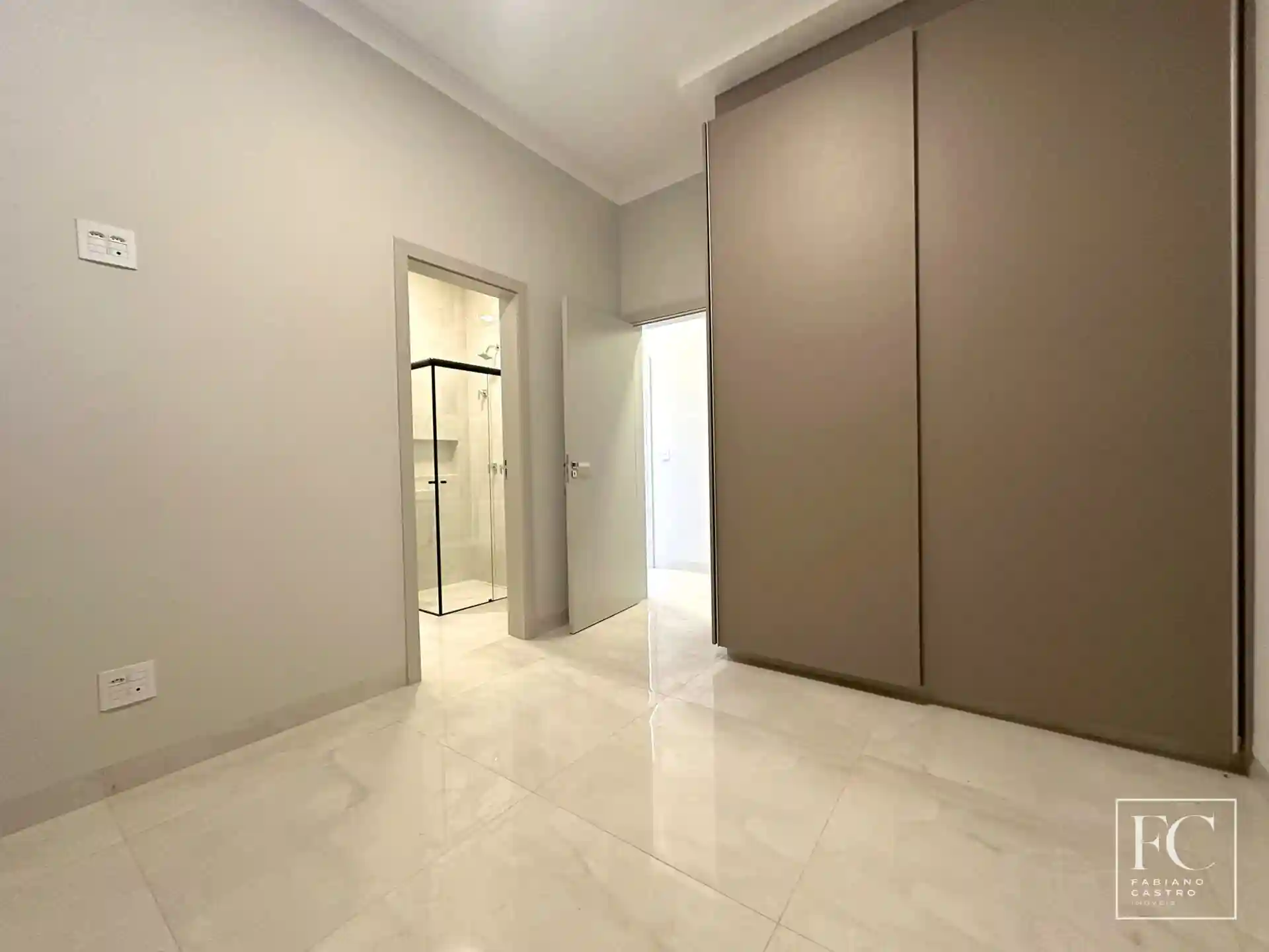 Casa de Condomínio com 4 quartos à venda, 275m² — foto 20 de 24