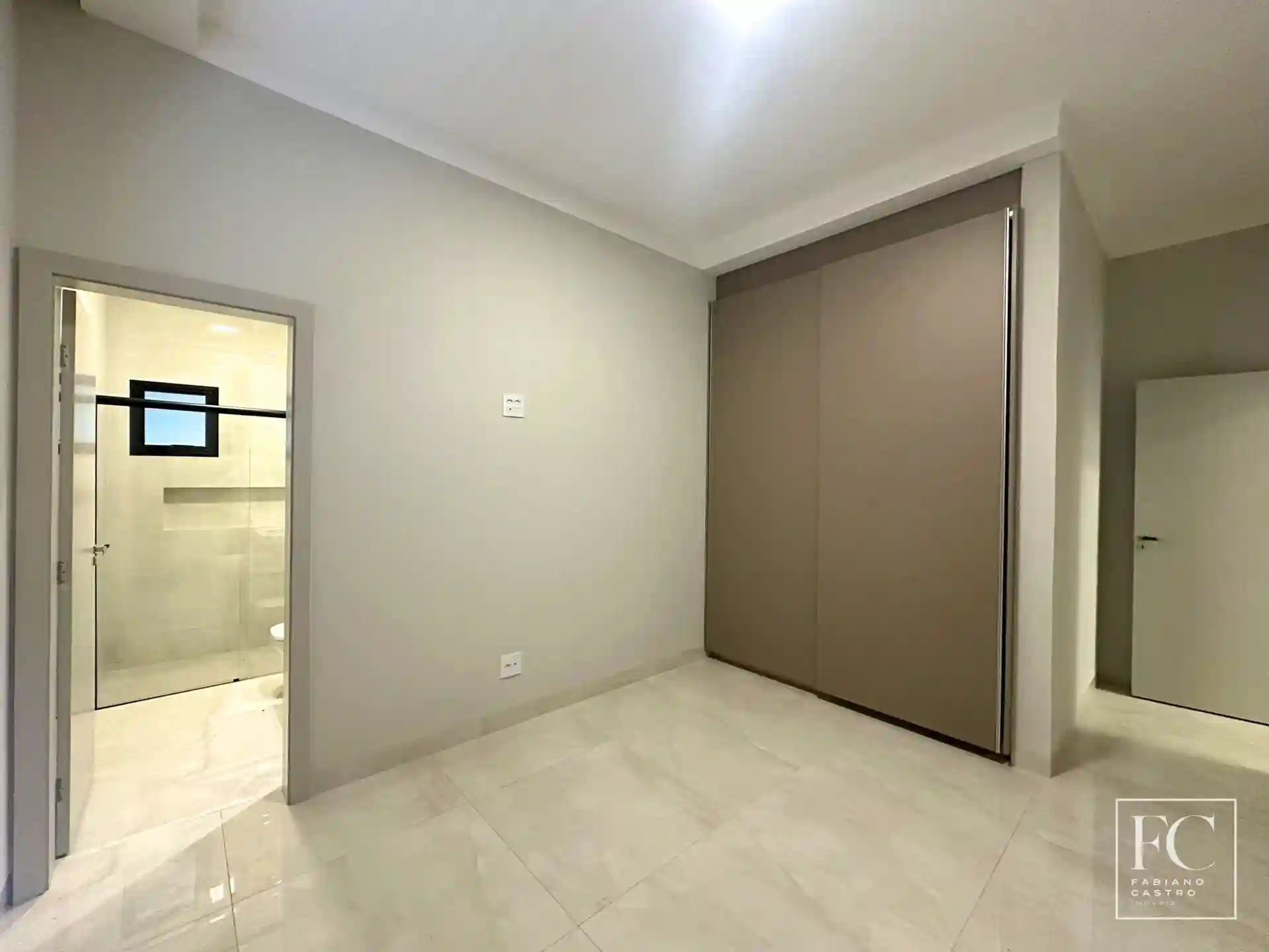 Casa de Condomínio com 4 quartos à venda, 275m² — foto 16 de 24