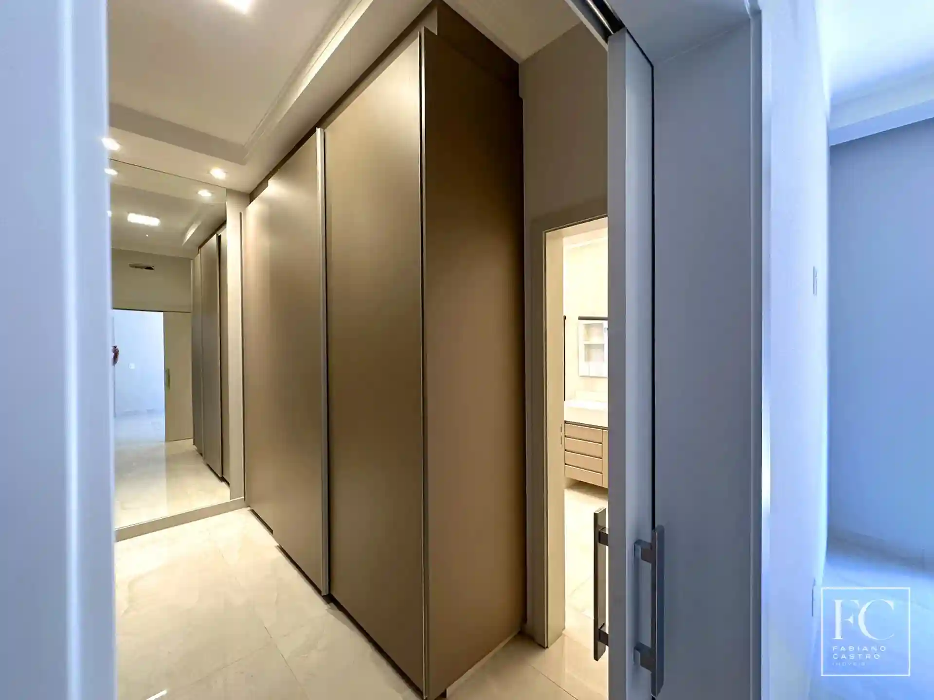 Casa de Condomínio com 4 quartos à venda, 275m² — foto 23 de 24
