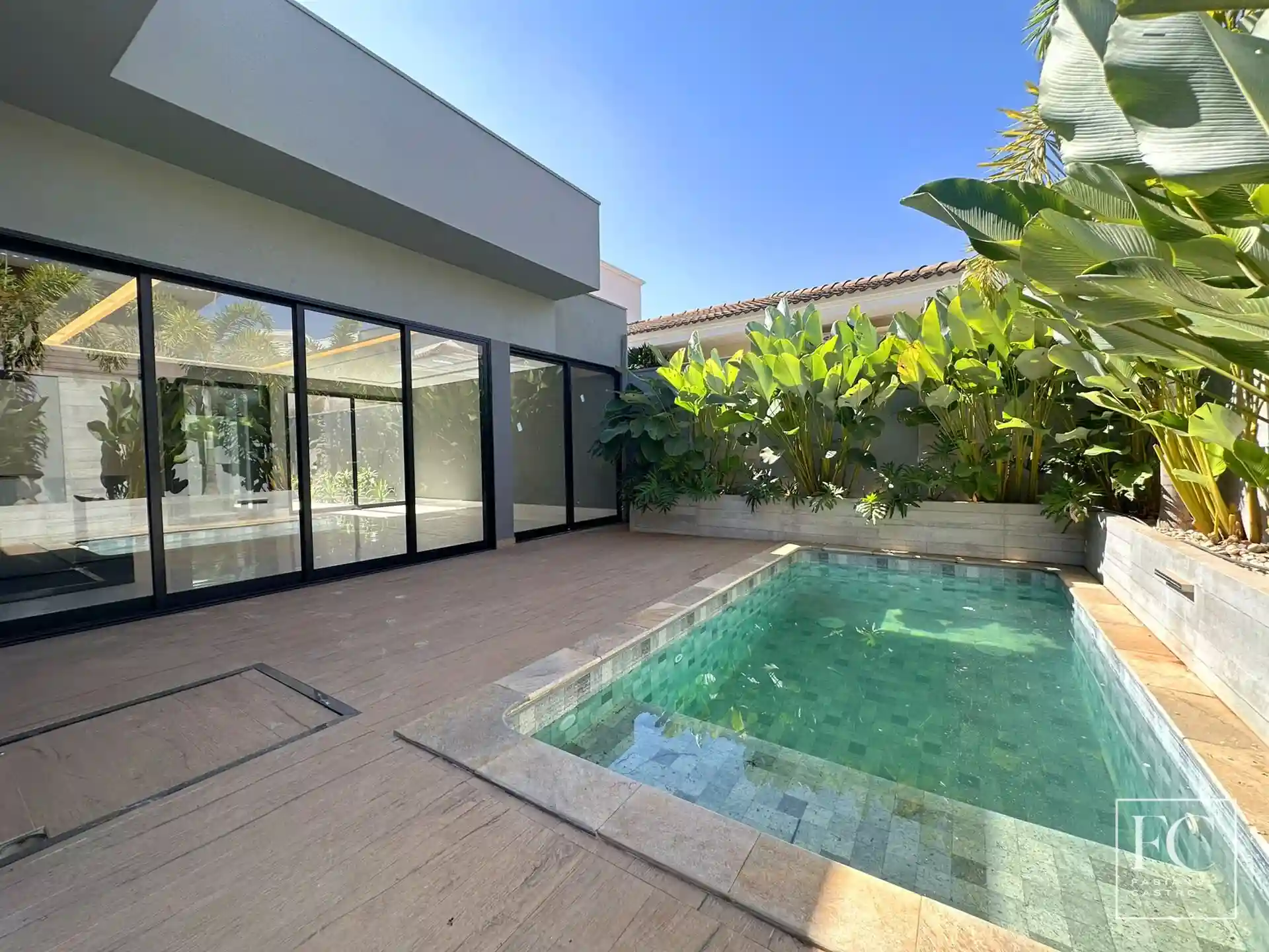 Casa de Condomínio com 4 quartos à venda, 275m² — foto 11 de 24