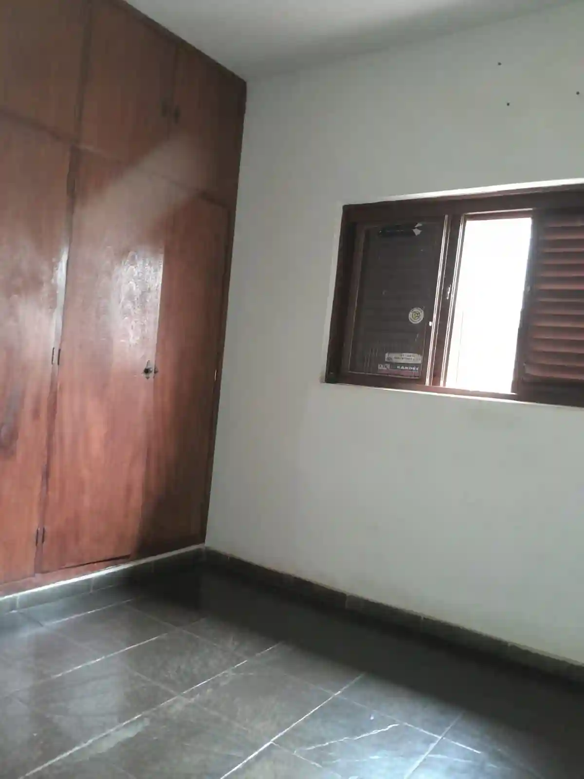 Casa com 3 quartos à venda, 205000m² — foto 2 de 15