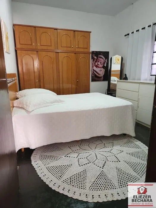 Casa à venda — foto 6 de 9
