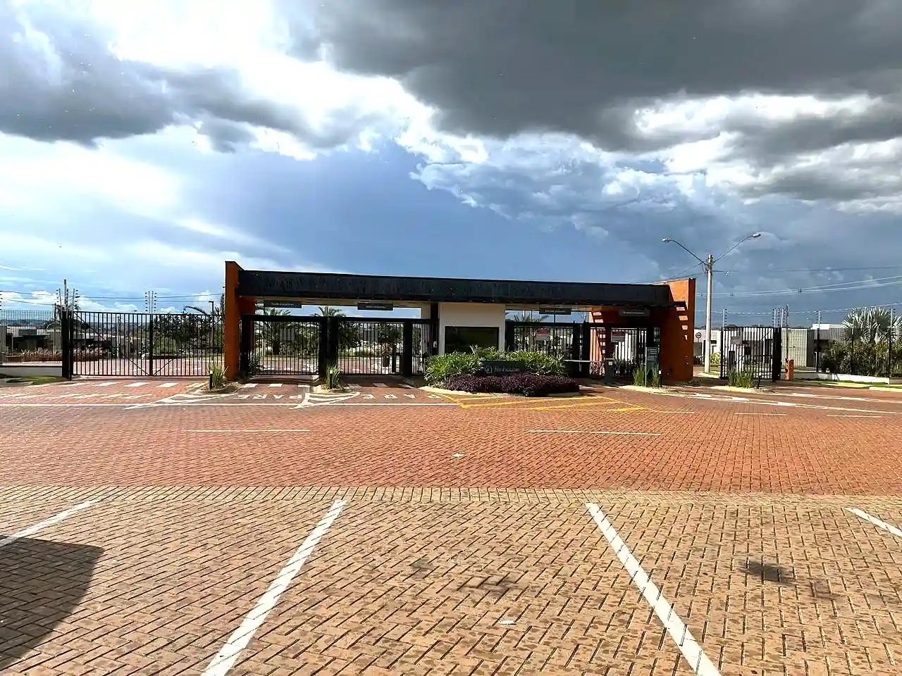 Casa de Condomínio com 3 quartos à venda, 200m² — foto 11 de 11