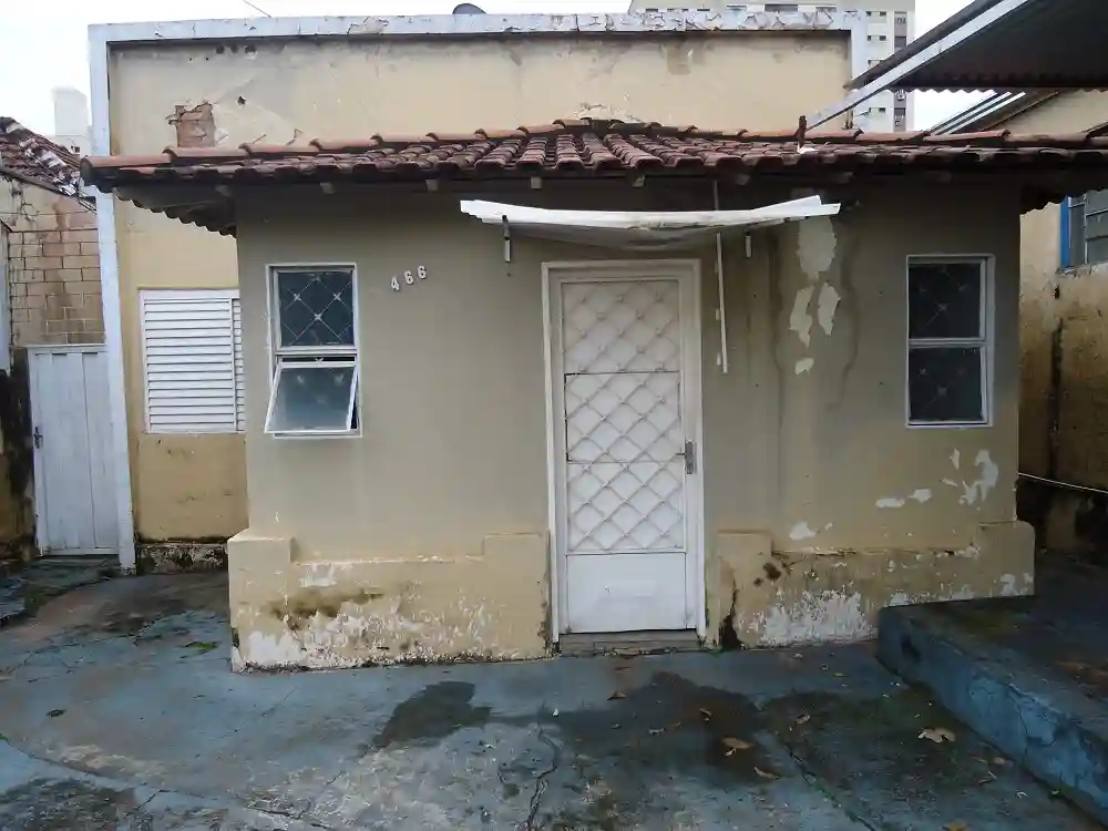Casa com 2 quartos à venda, 240m² — foto 9 de 10