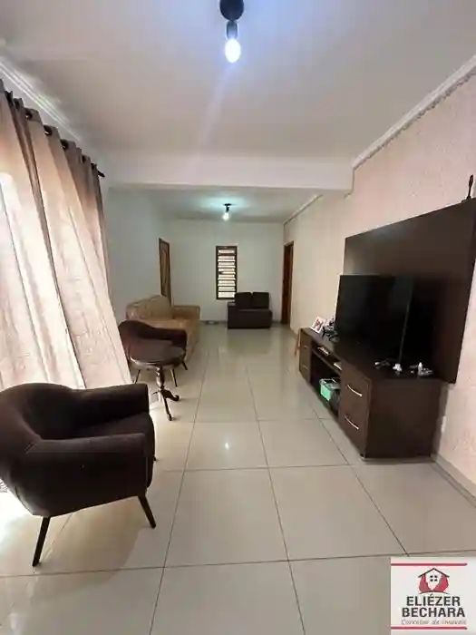 Casa com 4 quartos à venda, 260m² — foto 8 de 23