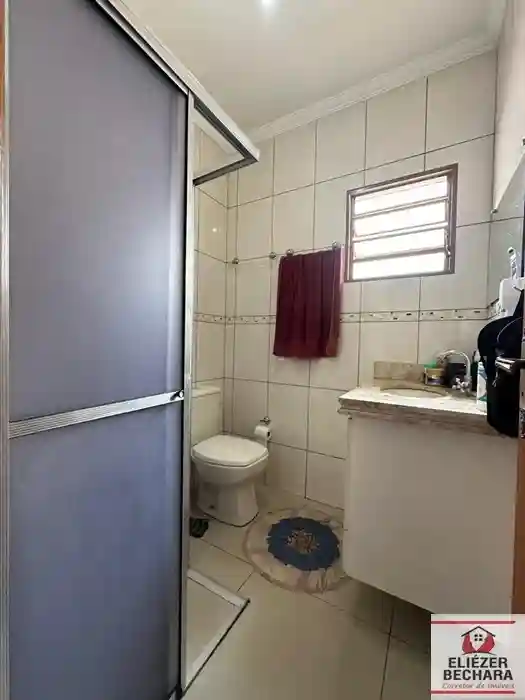 Casa com 4 quartos à venda, 260m² — foto 18 de 23
