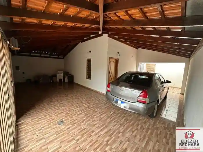 Casa com 4 quartos à venda, 260m² — foto 19 de 23