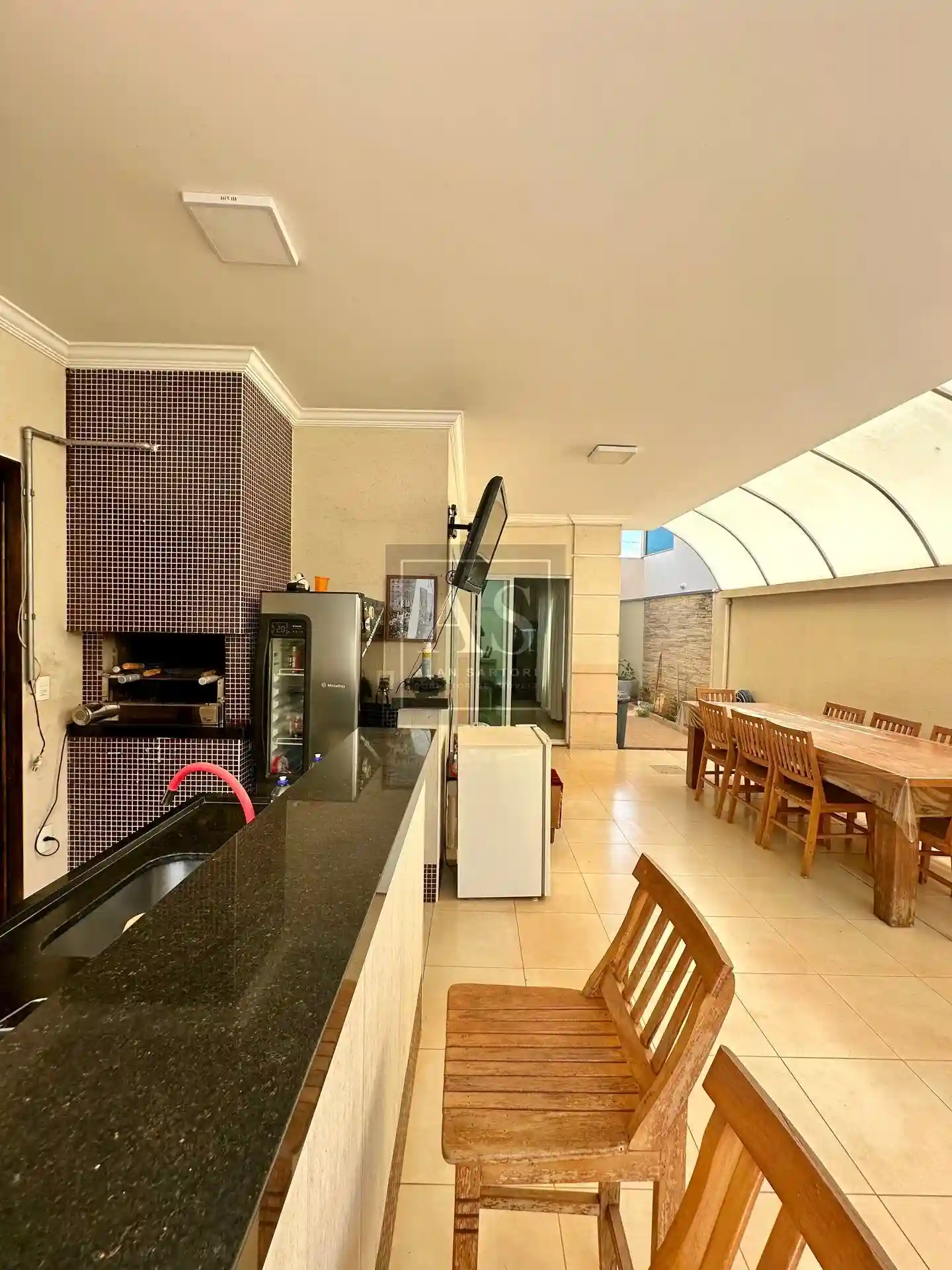 Casa de Condomínio com 3 quartos à venda, 252m² — foto 12 de 19