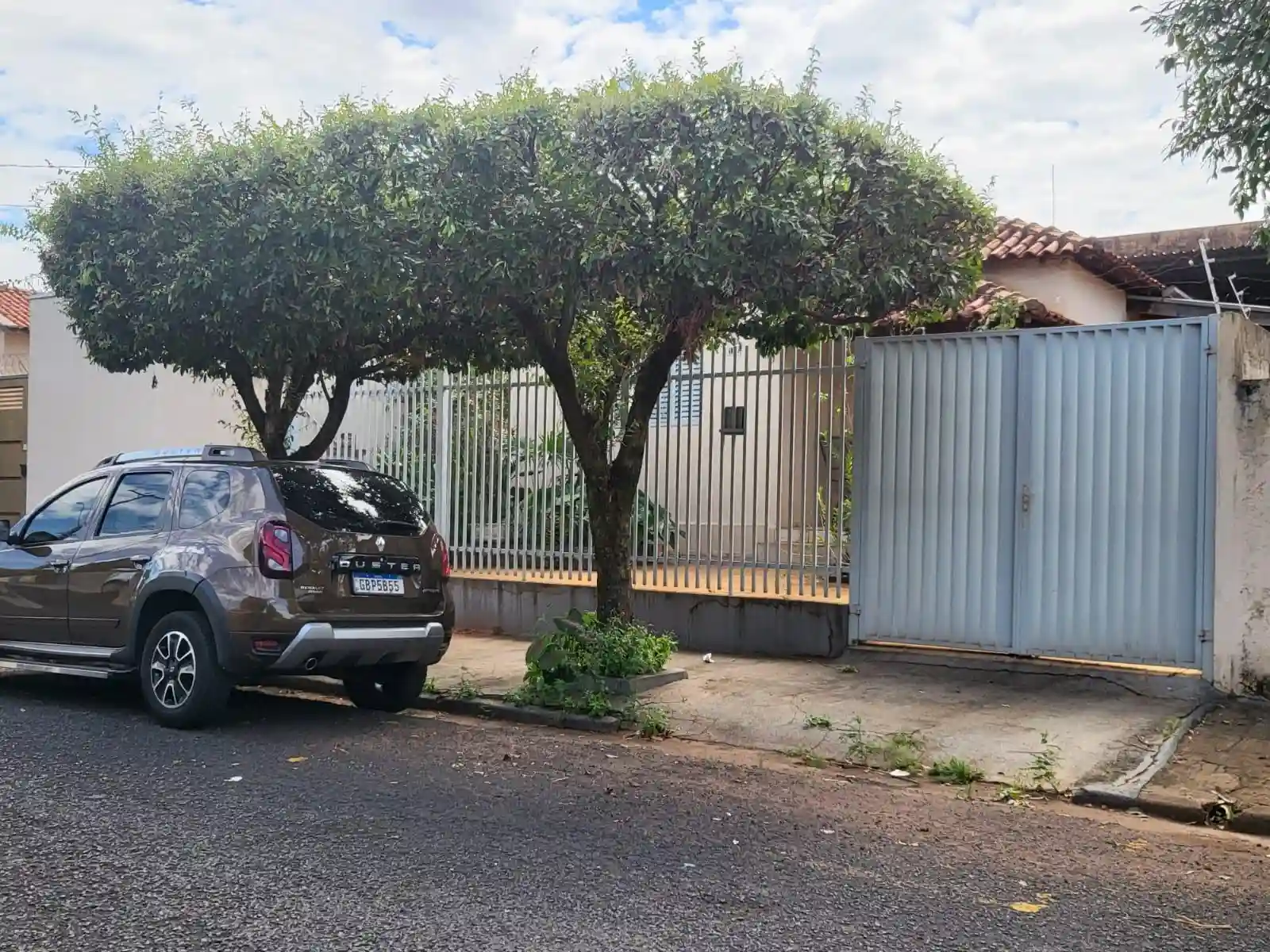 Casa com 3 quartos à venda, 120m² — foto 1 de 30