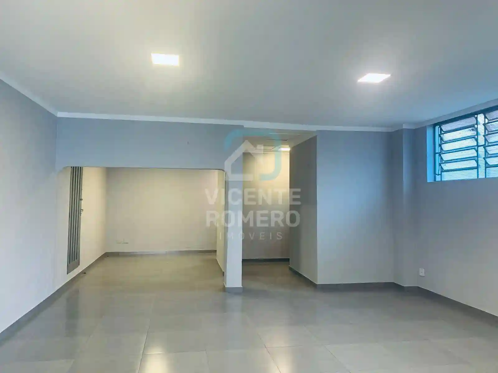 Loja / Salão / Ponto Comercial  para aluguel, 115m² — foto 9 de 13