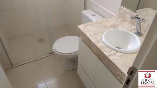 Casa de Condomínio à venda — foto 1 de 6