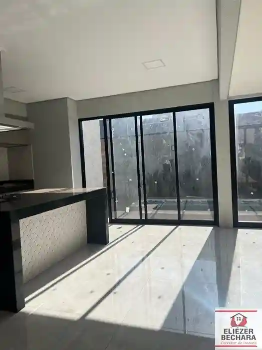 Casa de Condomínio com 3 quartos à venda, 160m² — foto 11 de 24