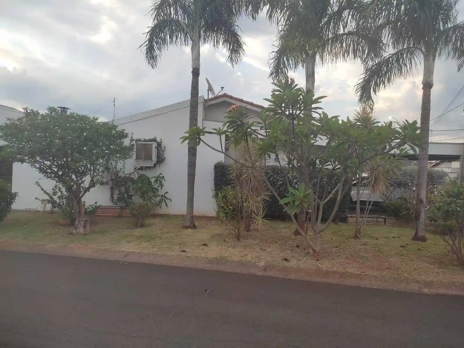 Casa de Condomínio com 2 quartos à venda, 100m² — foto 2 de 18