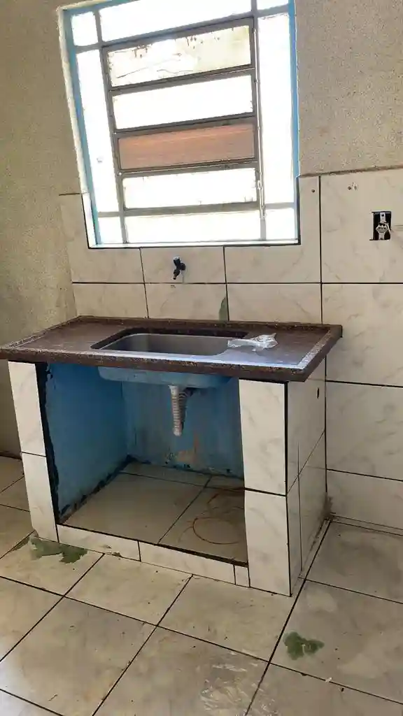 Casa com 2 quartos à venda, 60m² — foto 8 de 10