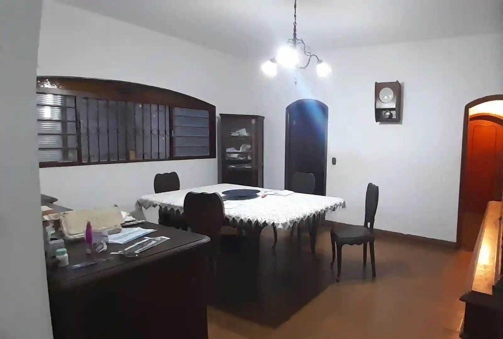 Casa com 3 quartos à venda, 317m² — foto 1 de 13